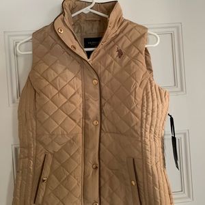 New with tags - women’s Polo tan vest size small